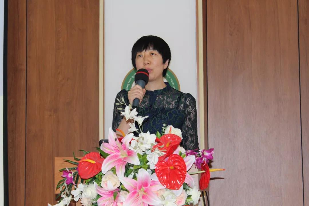 新疆佳音医院张晓莉作专题报告